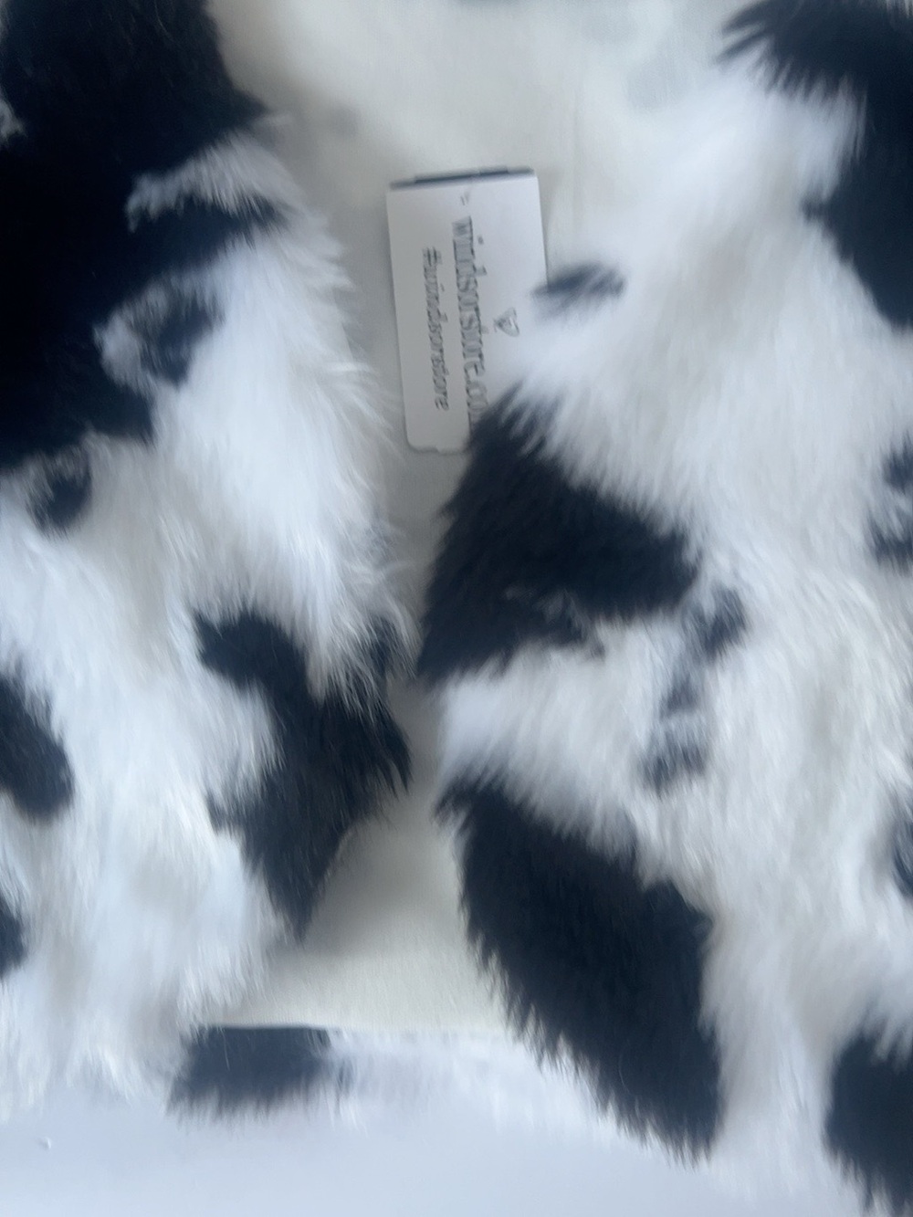 Windsor Cow Print Black White Faux Fur Cropped Jacket S NWT - Picture 4 of 6